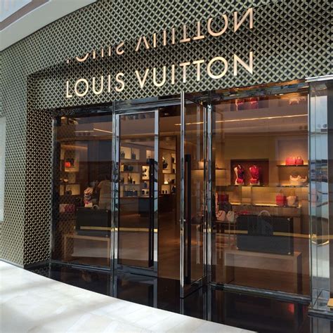 louis vuitton riverside square mall.